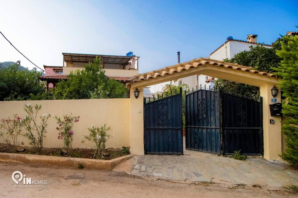 Odysseus Cozy Home Néa Mákri エクステリア 写真